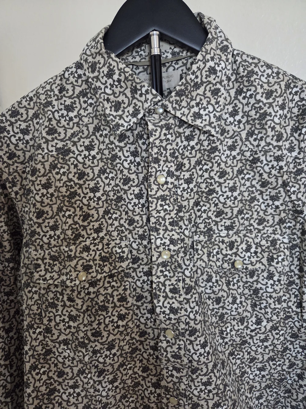 Banana Republic long sleeve